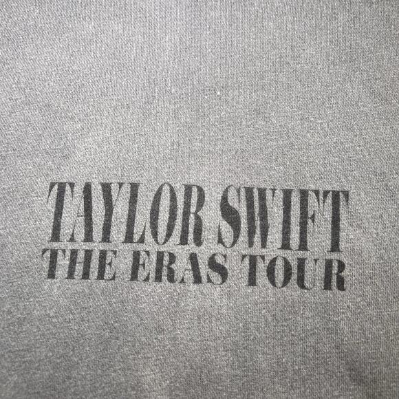 Taylor Swift The Eras Tour Hoodie Size S Gray Distressed Concert Music Casual - Picture 4 of 14